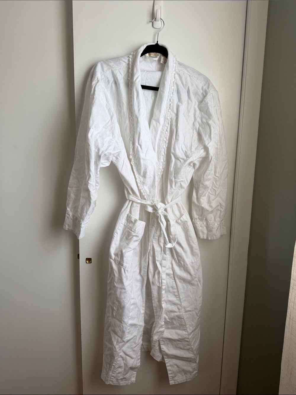 Victoria's Secret Gold Label White Cotton Robe